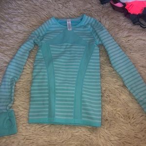 Ivivva long sleeve